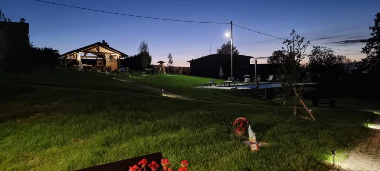 Casa Vacanza Con Piscina,Area Giochi Bambini. Santa Maria della Versa Extérieur photo