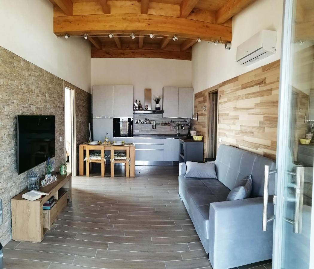 Casa Vacanza Con Piscina,Area Giochi Bambini. Santa Maria della Versa Extérieur photo
