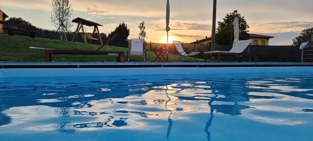 Casa Vacanza Con Piscina,Area Giochi Bambini. Santa Maria della Versa Extérieur photo