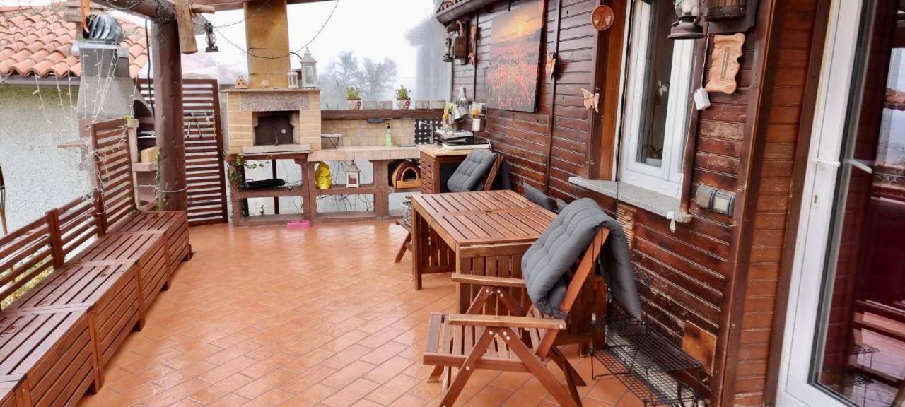 Casa Vacanza Con Piscina,Area Giochi Bambini. Santa Maria della Versa Extérieur photo